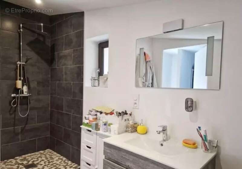 Maison à ALBERTVILLE