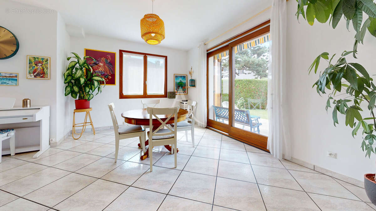 Maison Meythet 6 pièce(s) 140 m2 - photo 6
