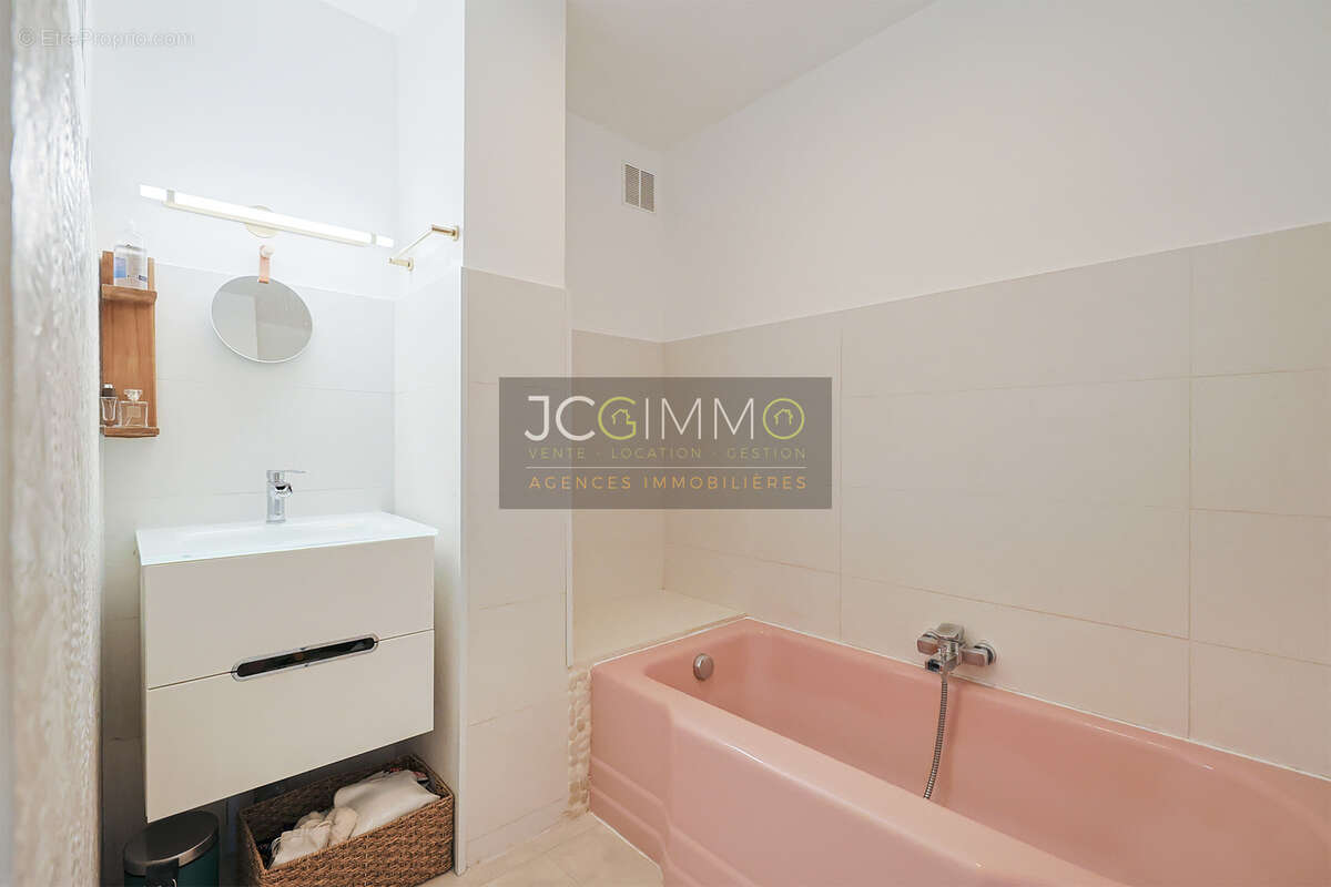 Appartement à HYERES
