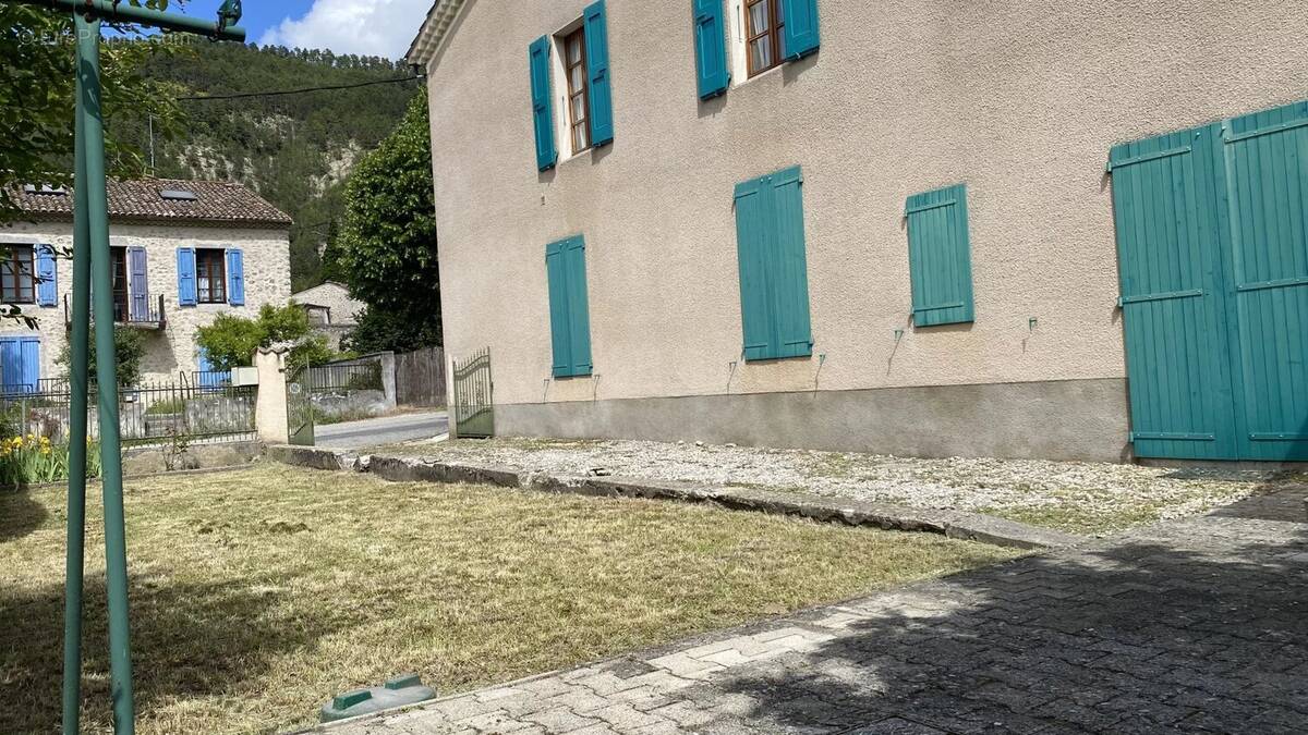Maison à LUC-EN-DIOIS