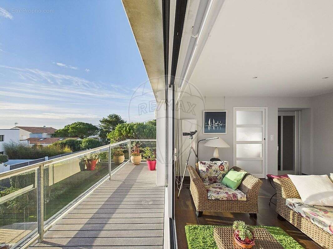 Maison à VAUX-SUR-MER