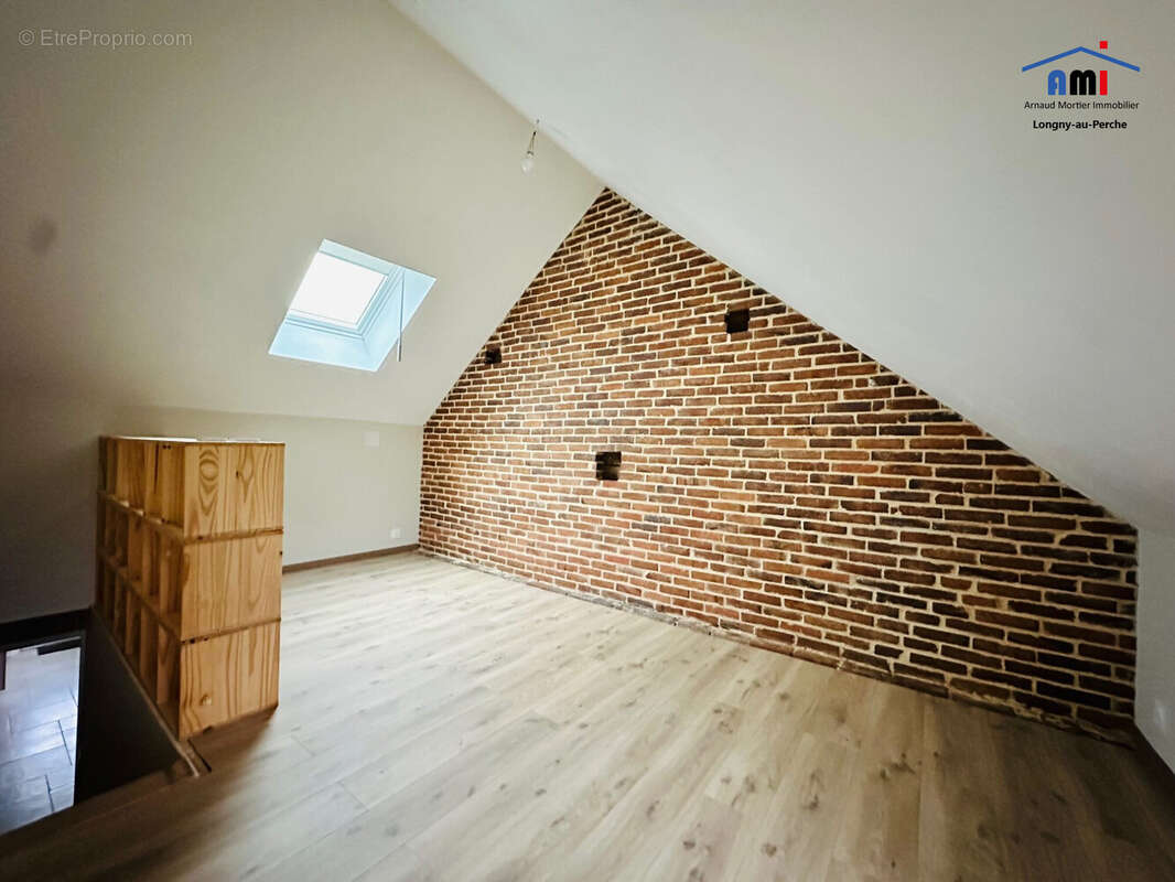 Maison à LONGNY-AU-PERCHE