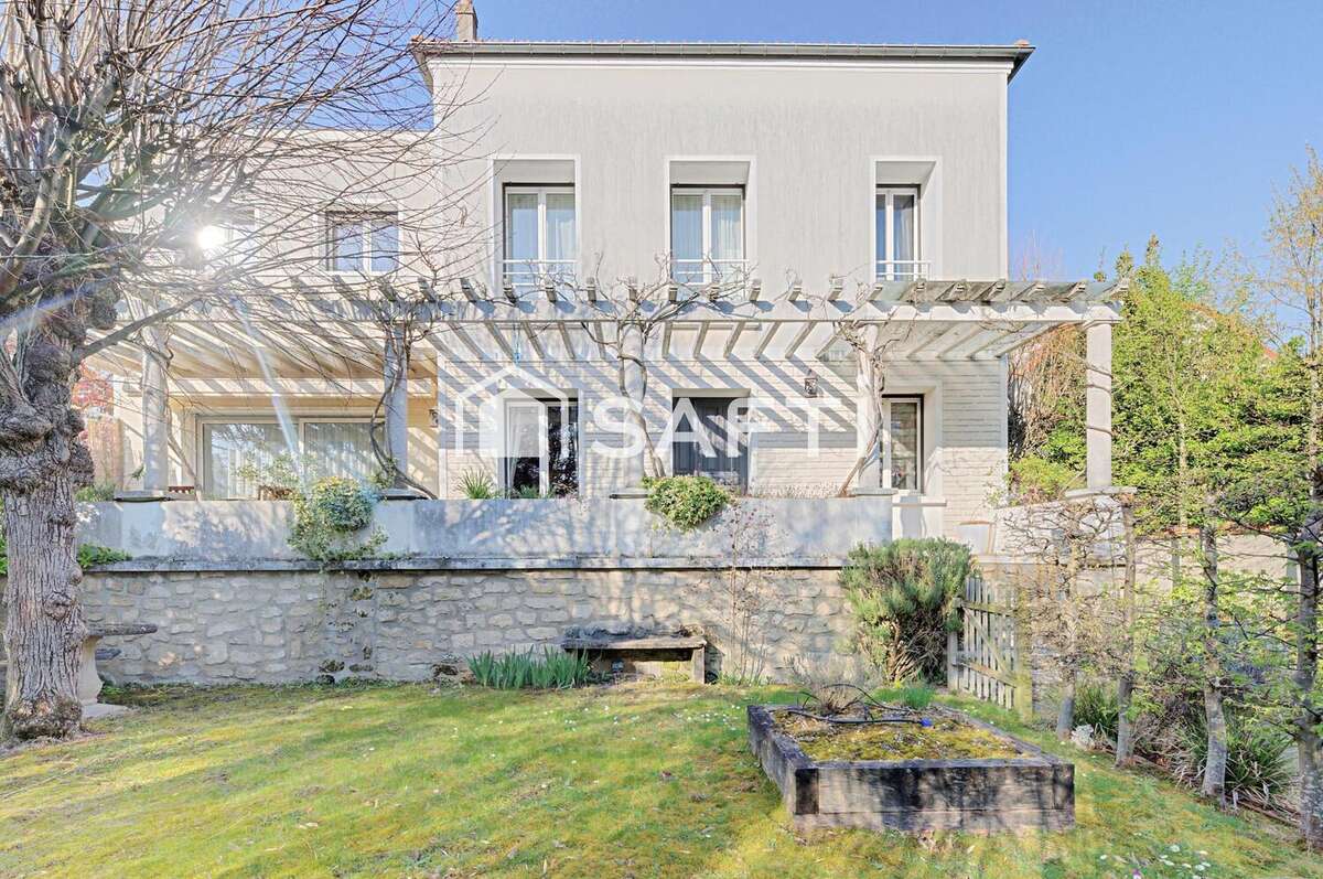 Photo 2 - Maison à SAINT-MAUR-DES-FOSSES