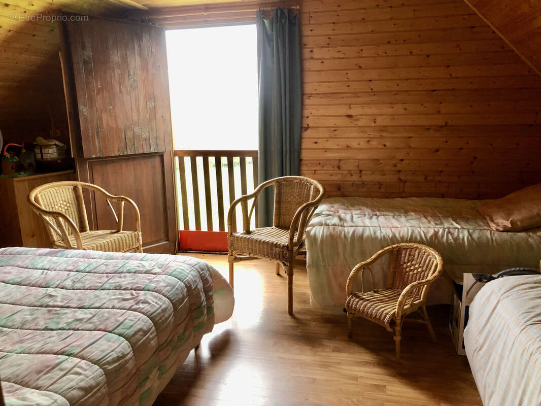 Maison à CORMEILLES