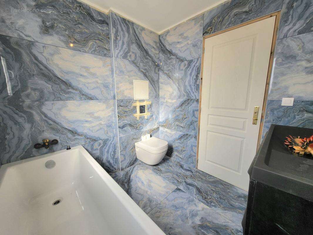 Maison à TOURRETTE-LEVENS