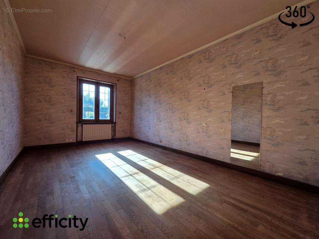 Maison à SAINT-PAIR-SUR-MER