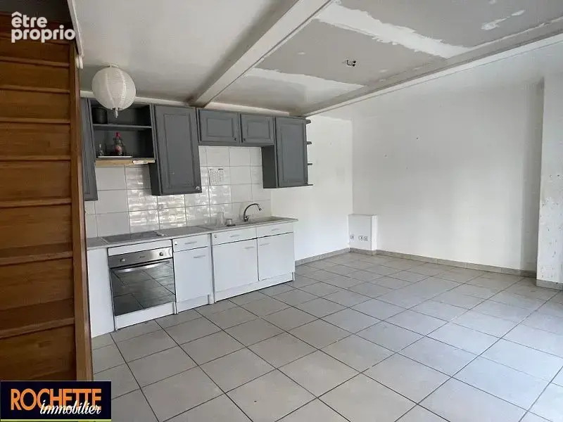 Appartement 200 m² à Neronde  - photo 5