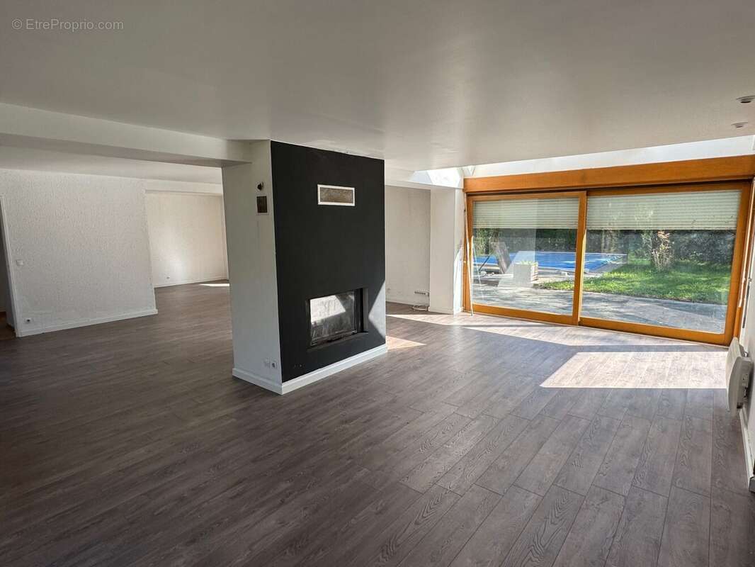 Maison à PACY-SUR-EURE