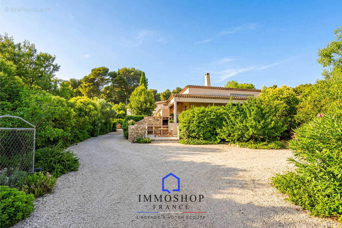 Maison à ENSUES-LA-REDONNE