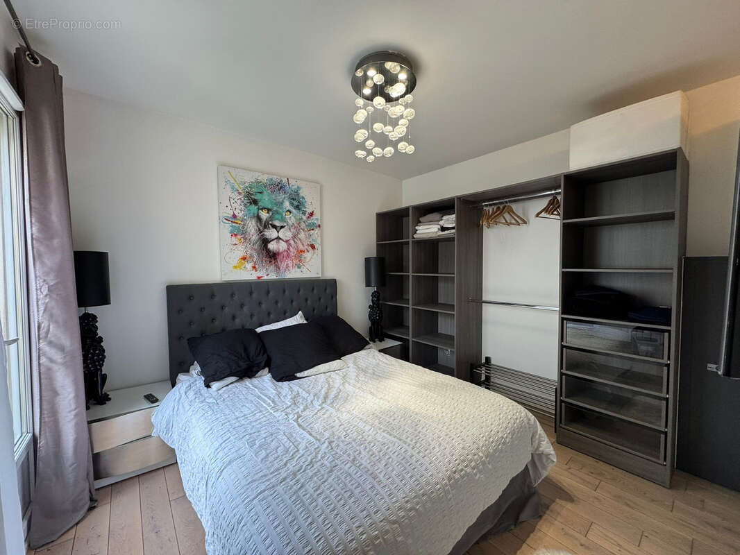 Maison à SAINT-MAUR-DES-FOSSES