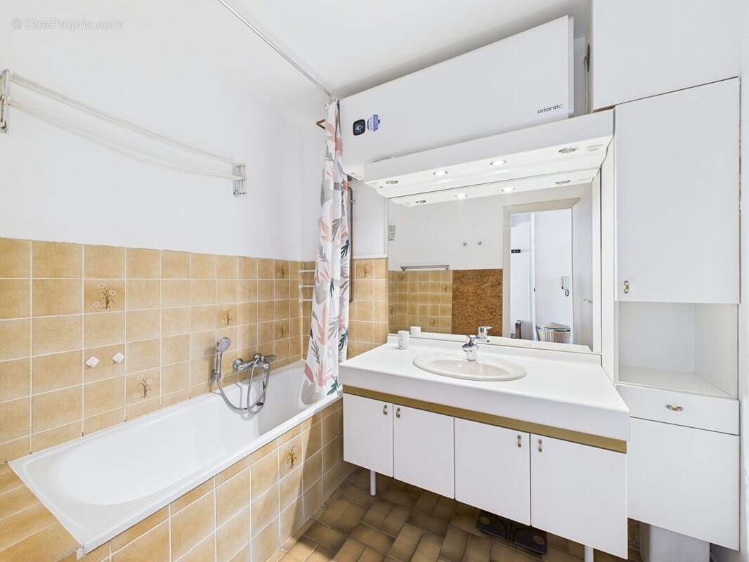 F2 de 39.66 m² avec un balcon de 7.58 m² en vente rue Stenger-Bachmann - photo 9
