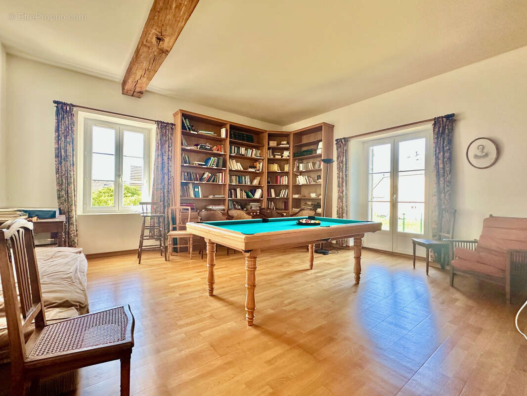 Maison à CREPY-EN-VALOIS