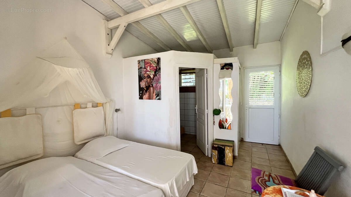 Maison à POINTE-NOIRE