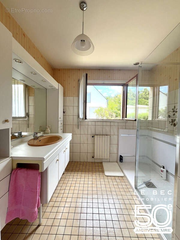 Maison 179 m² à Vannes  - photo 5
