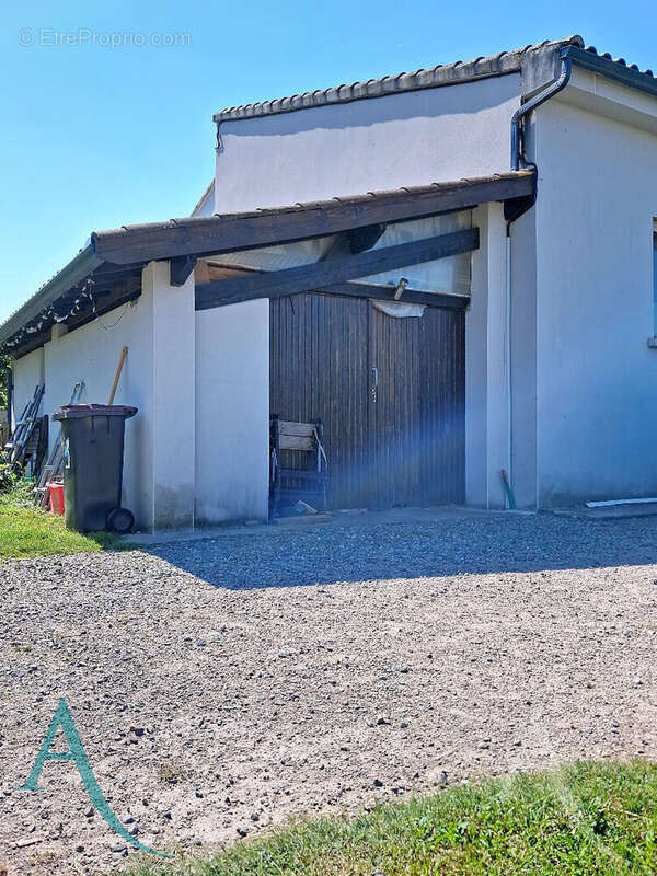 Maison à EAUNES