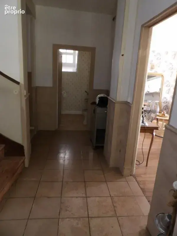 Maison de caractère à fort potentiel au coeur de Saint-Jean-d - photo 17