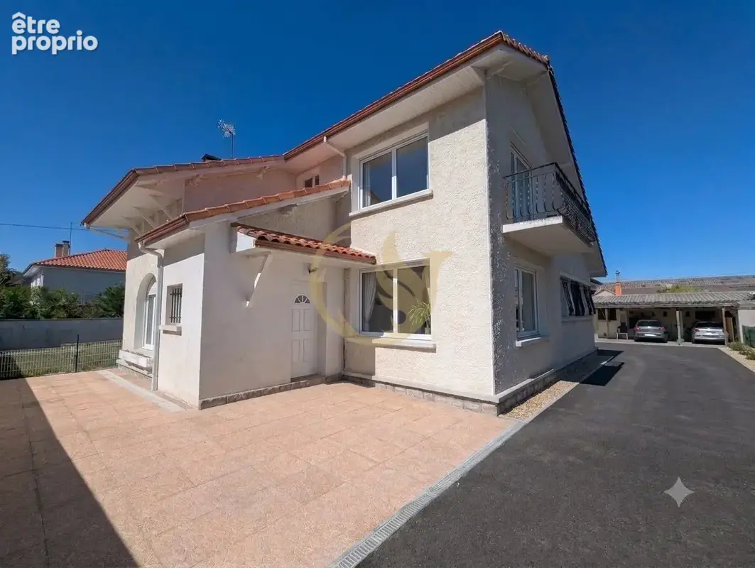 Photo Maison à Lons au prix de 335 000€