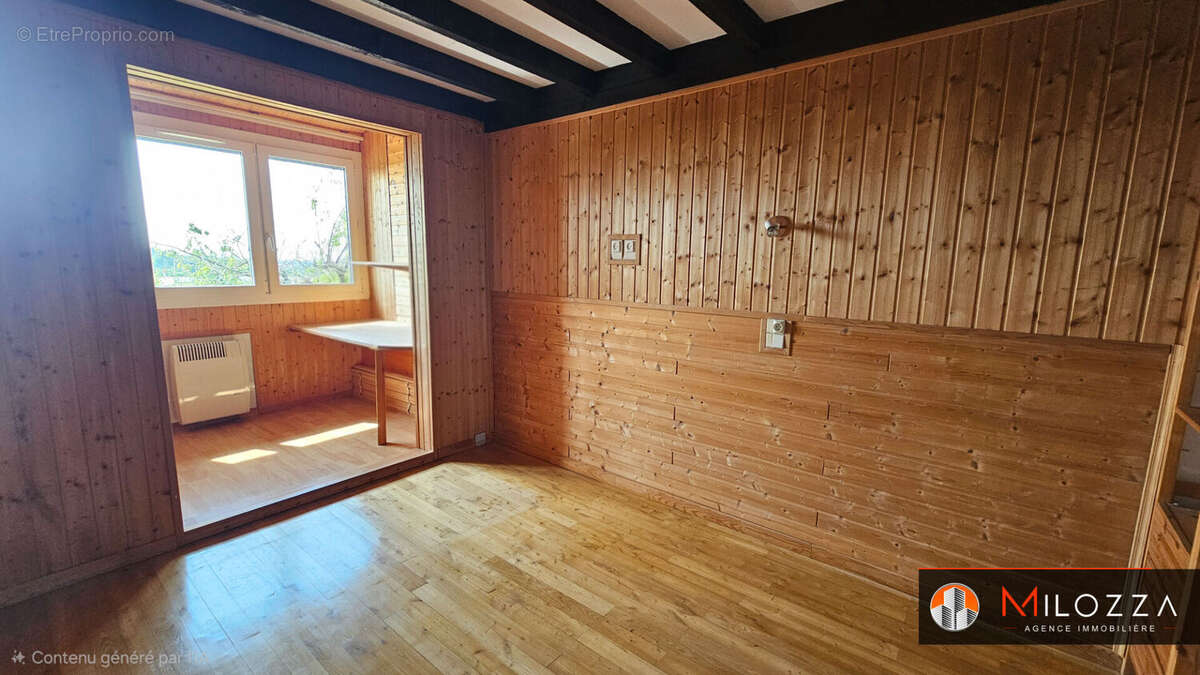 Maison 4 chambres avec garage et jardin - Saint-Quentin-Fallavier - photo 10