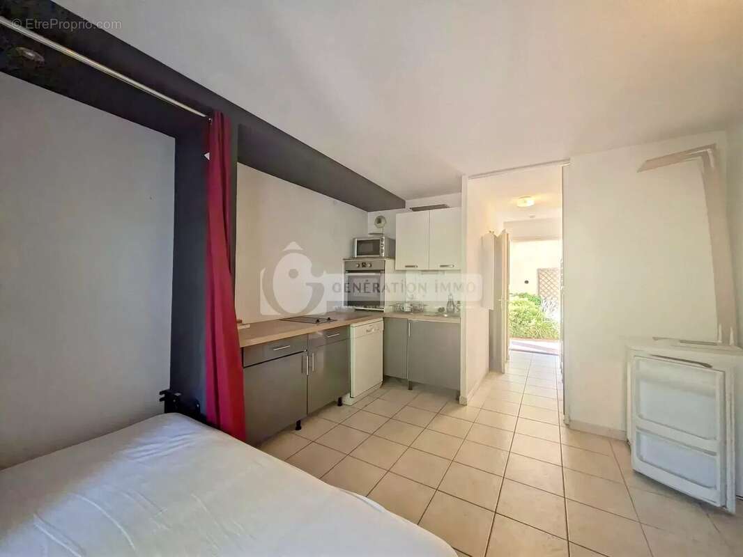 Appartement à SAUSSET-LES-PINS