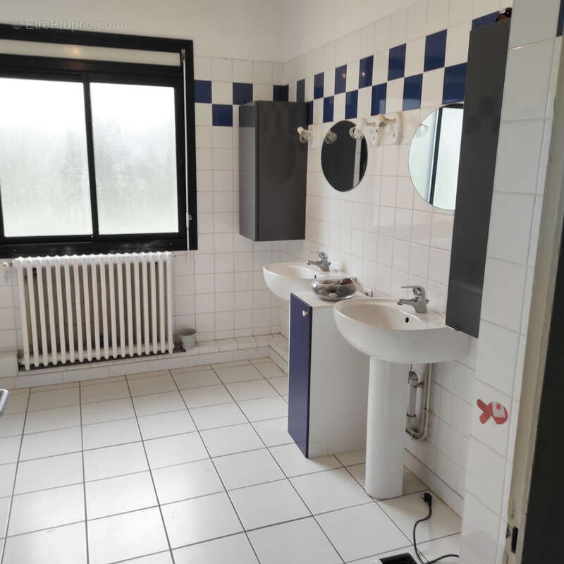 Maison à CHAMPCEVINEL