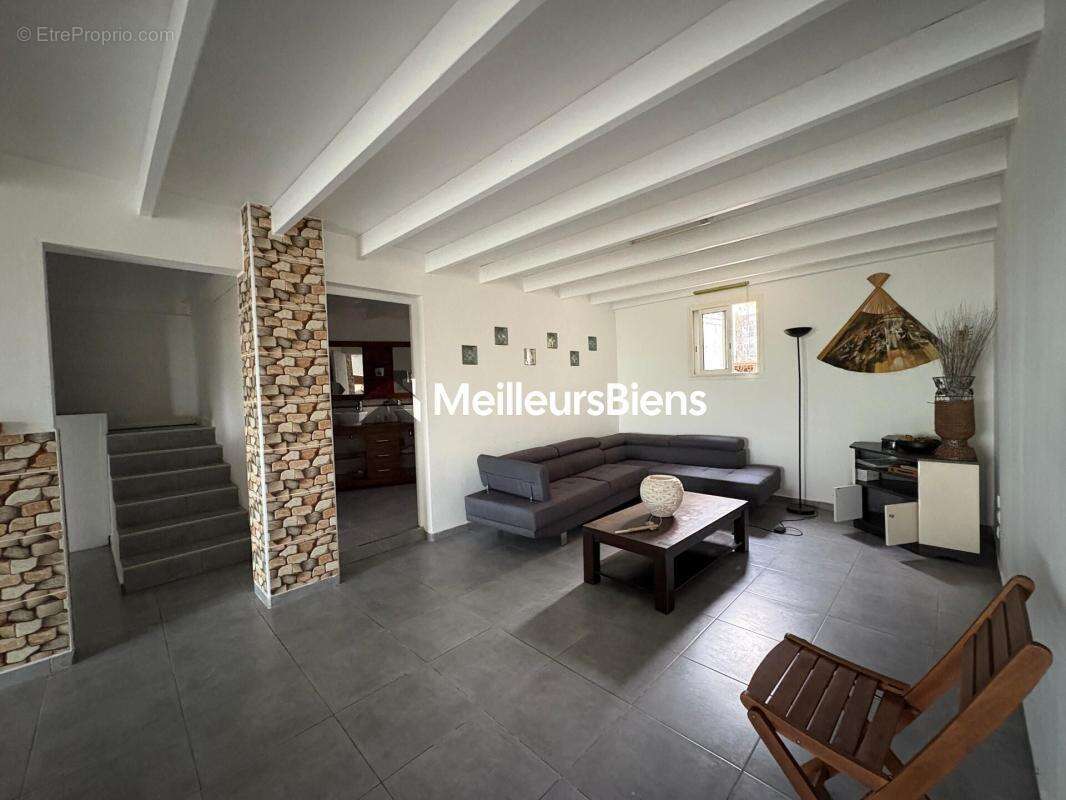 Maison à PETITE-ILE