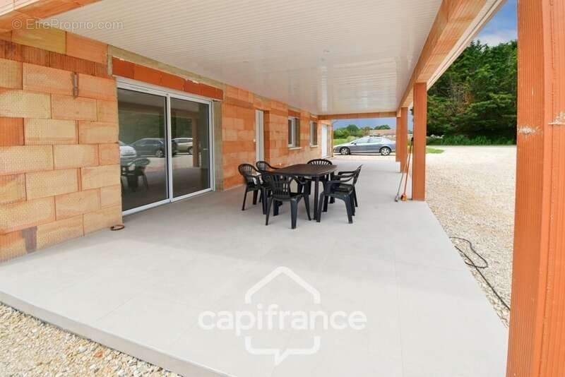 Maison à SAINT-GERMAIN-DU-BOIS