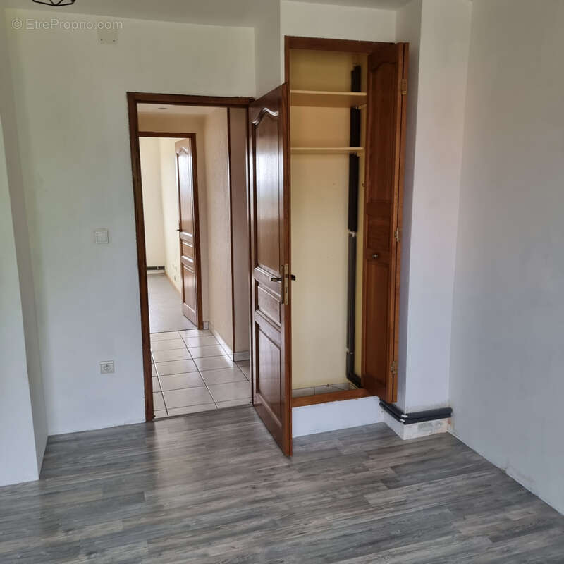 Appartement à L'HOPITAL