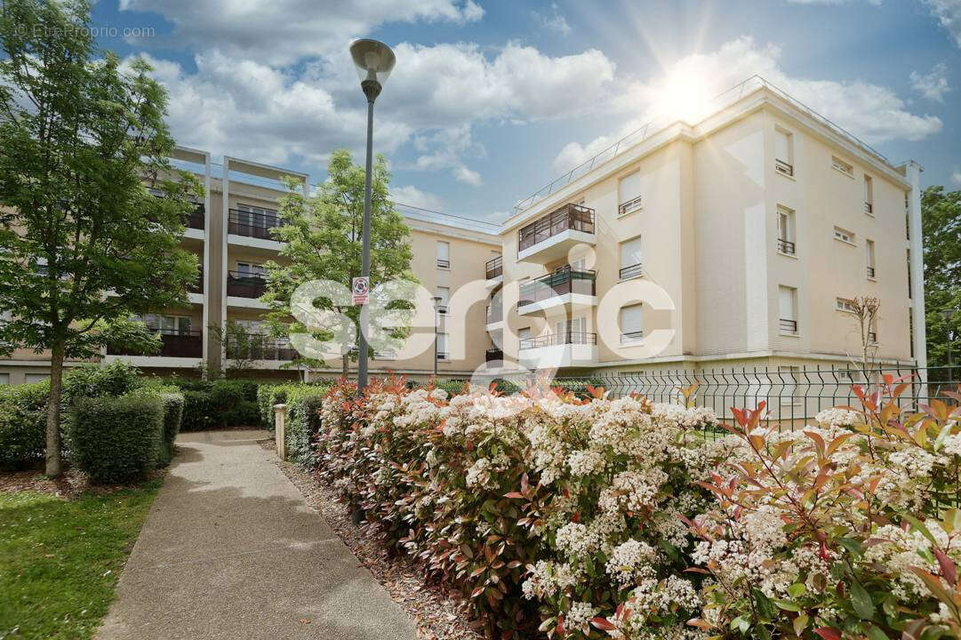 Appartement Vigneux Sur Seine 3 pièces avec jardin et parking - photo 12