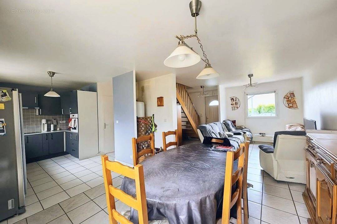 Maison à HENIN-SUR-COJEUL