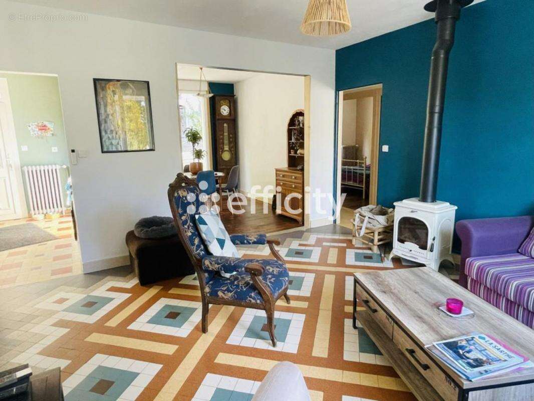 Maison à RUILLE-SUR-LOIR