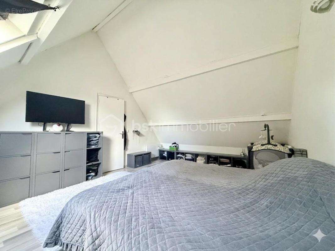 Rare sur le secteur : maison avec 2 chambres en RDC et sous-sol total - photo 13