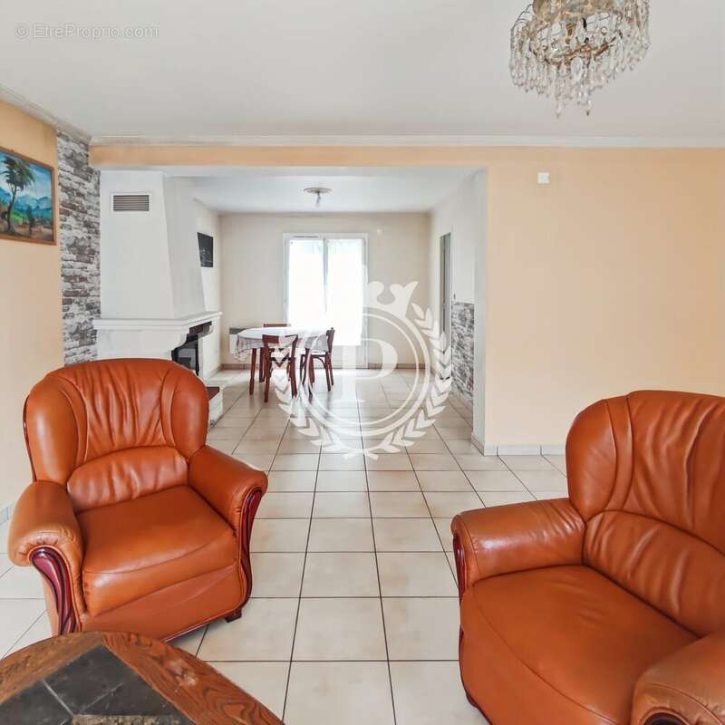 Maison à CLICHY-SOUS-BOIS