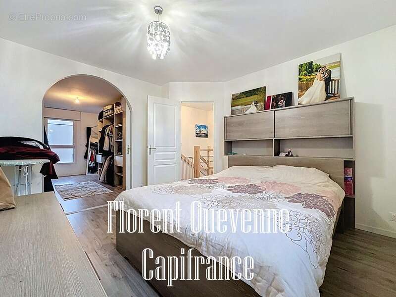 Maison à HUBERT-FOLIE