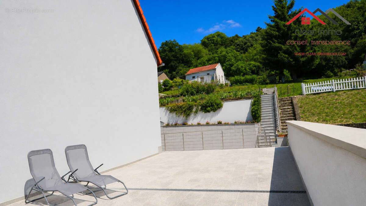 AUDUN-LE-TICHE   Maison familiale rénovée avec studio, garage et terrasses   475 000 € - photo 9
