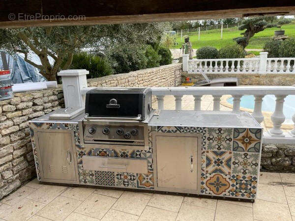 CUISINE D&#039;ETE - Maison à CHENON