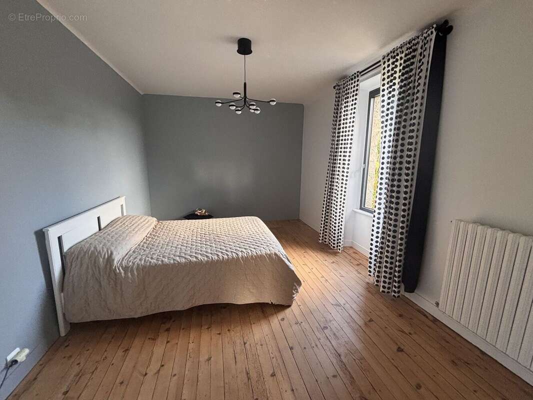 Maison à TESSY-SUR-VIRE