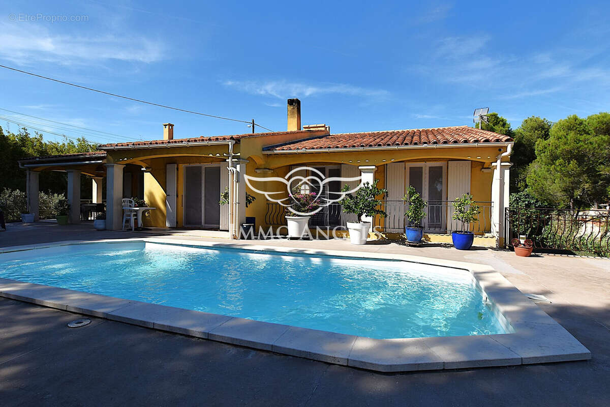 Maison à ENSUES-LA-REDONNE