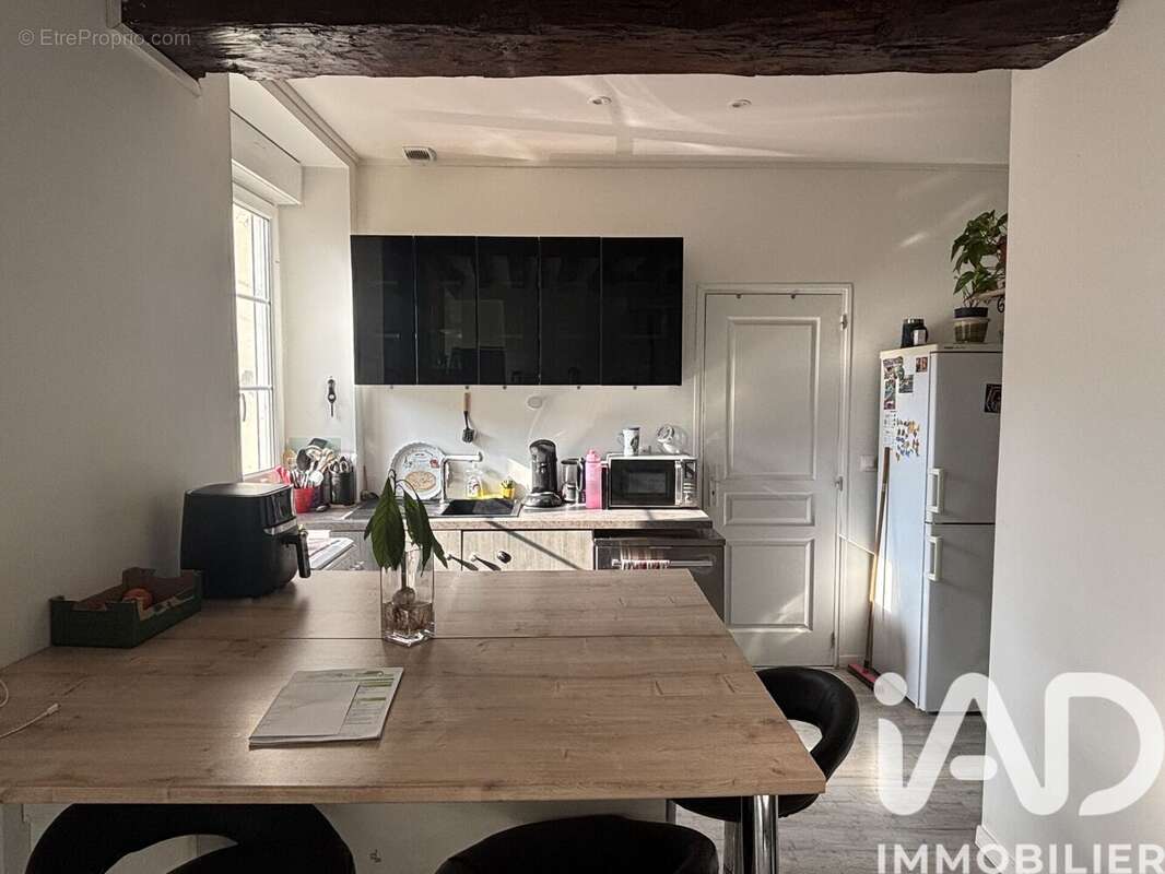 Maison 79 m² à La Brosse-Montceaux  - photo 3