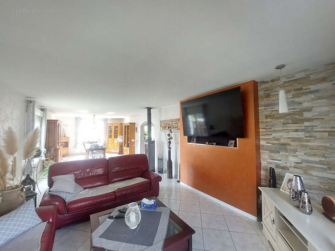 Maison à FOLSCHVILLER