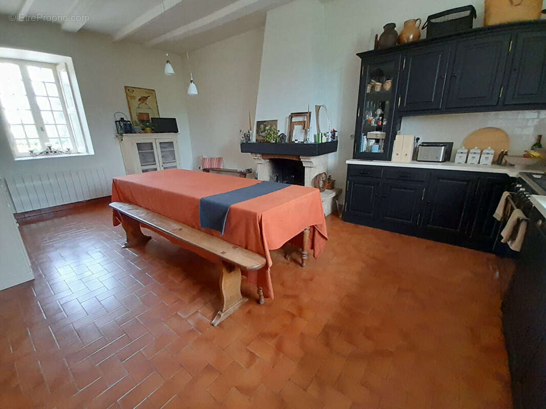 Maison à DOL-DE-BRETAGNE