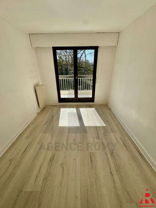 Appartement à VERSAILLES