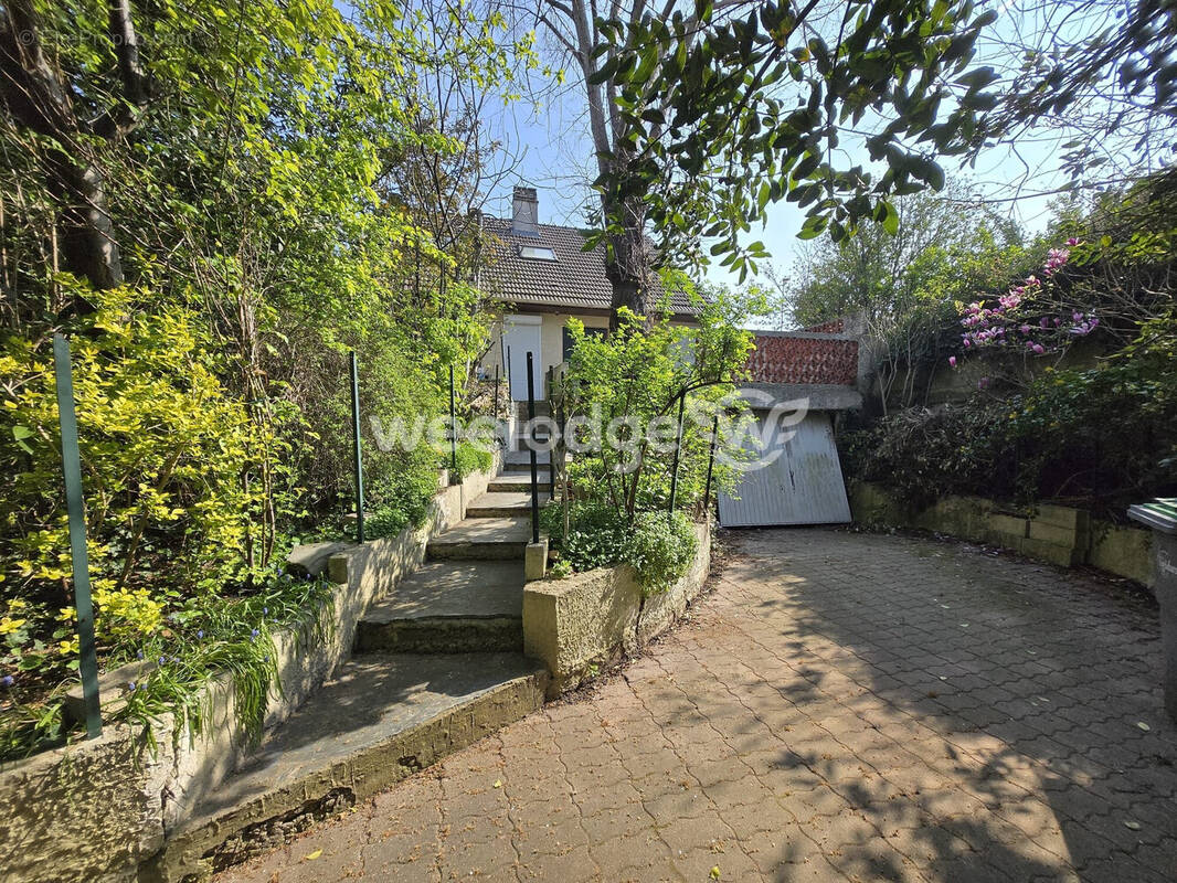 Maison à MITRY-MORY