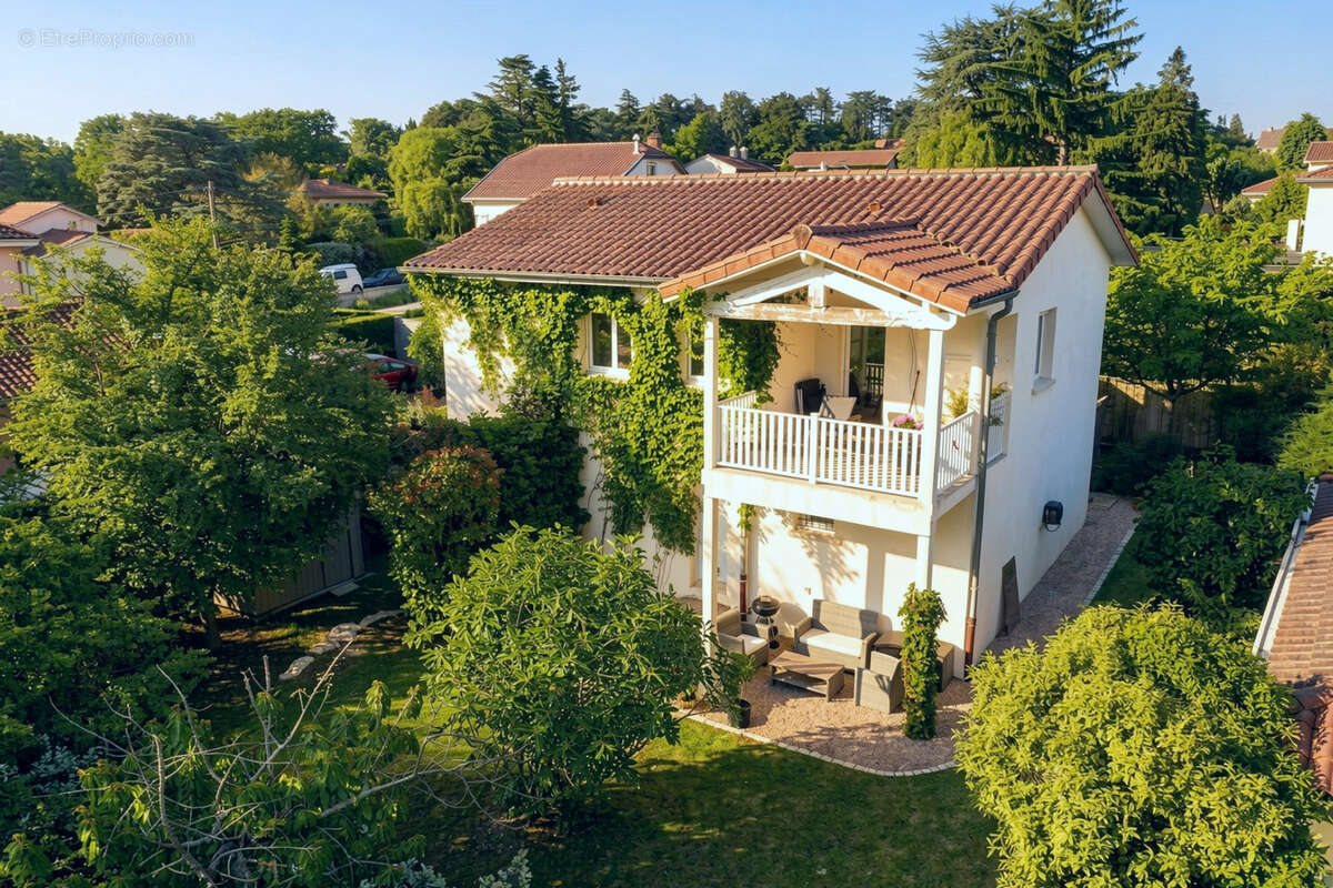 Maison à CRAPONNE