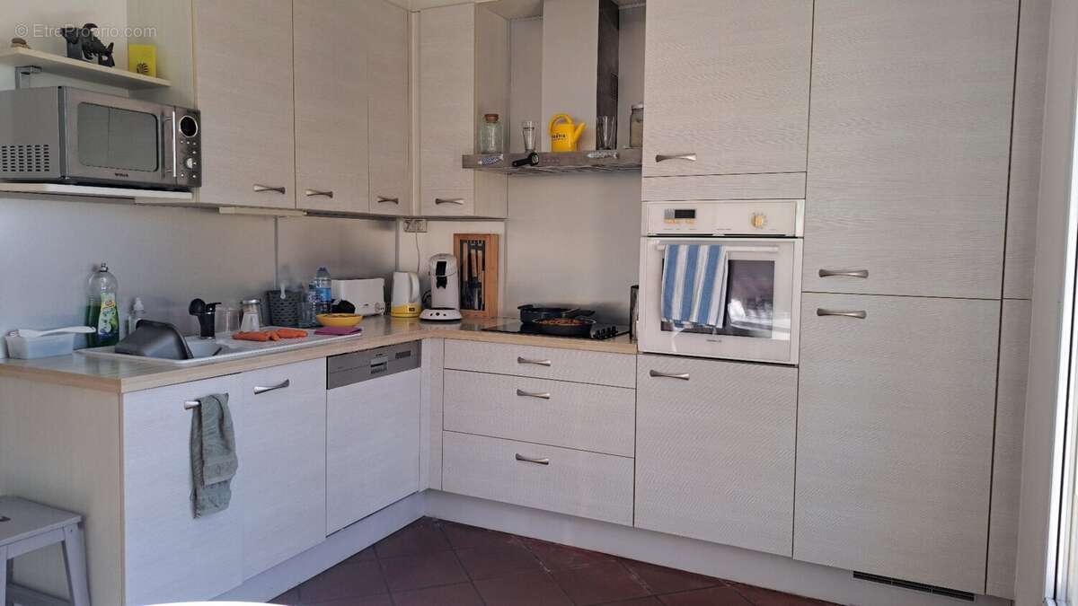 Appartement à BOUZIGUES