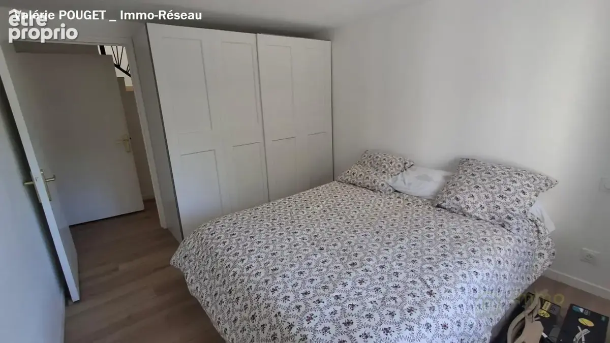 Maison 5 pièces 128 m² à vendre à Le Revest-Les-Eaux (83200) - photo 14