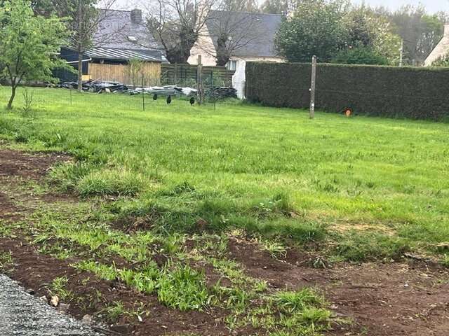 Terrain à VILDE-GUINGALAN