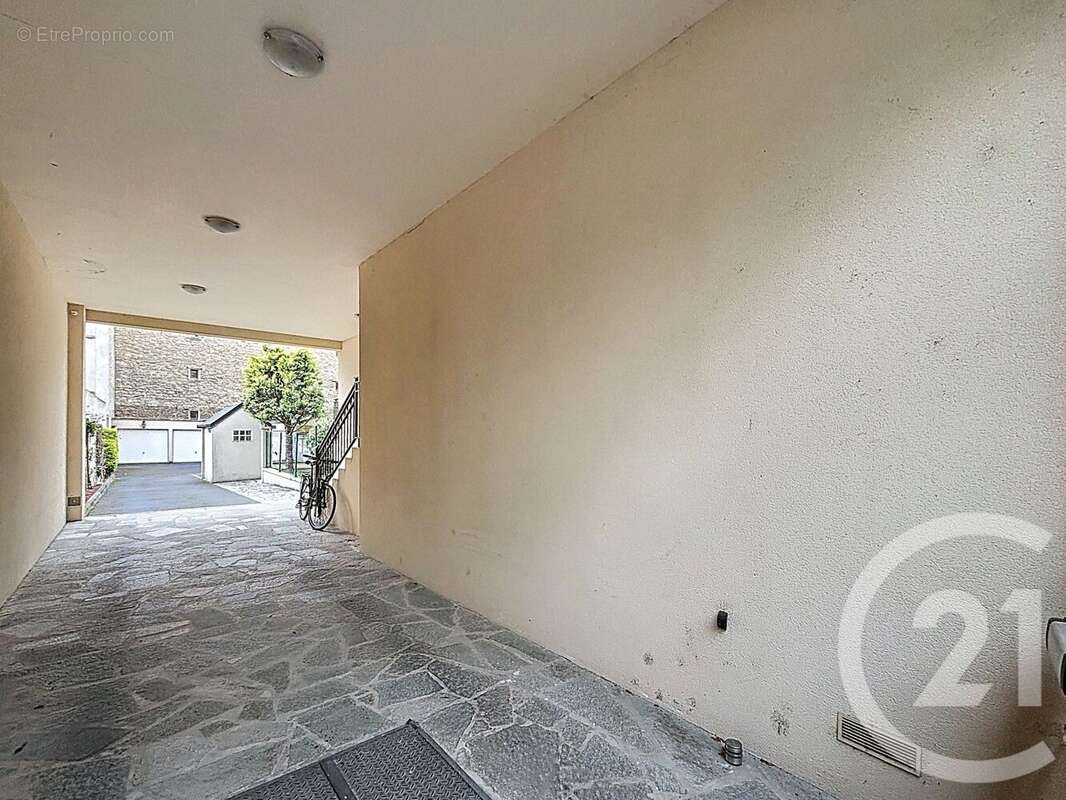 Photo 3 - Appartement à CHOISY-LE-ROI
