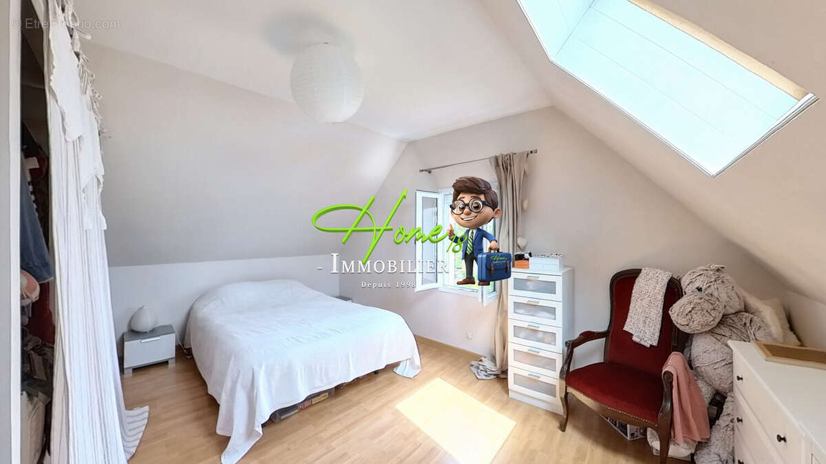 Maison à PLAIMPIED-GIVAUDINS