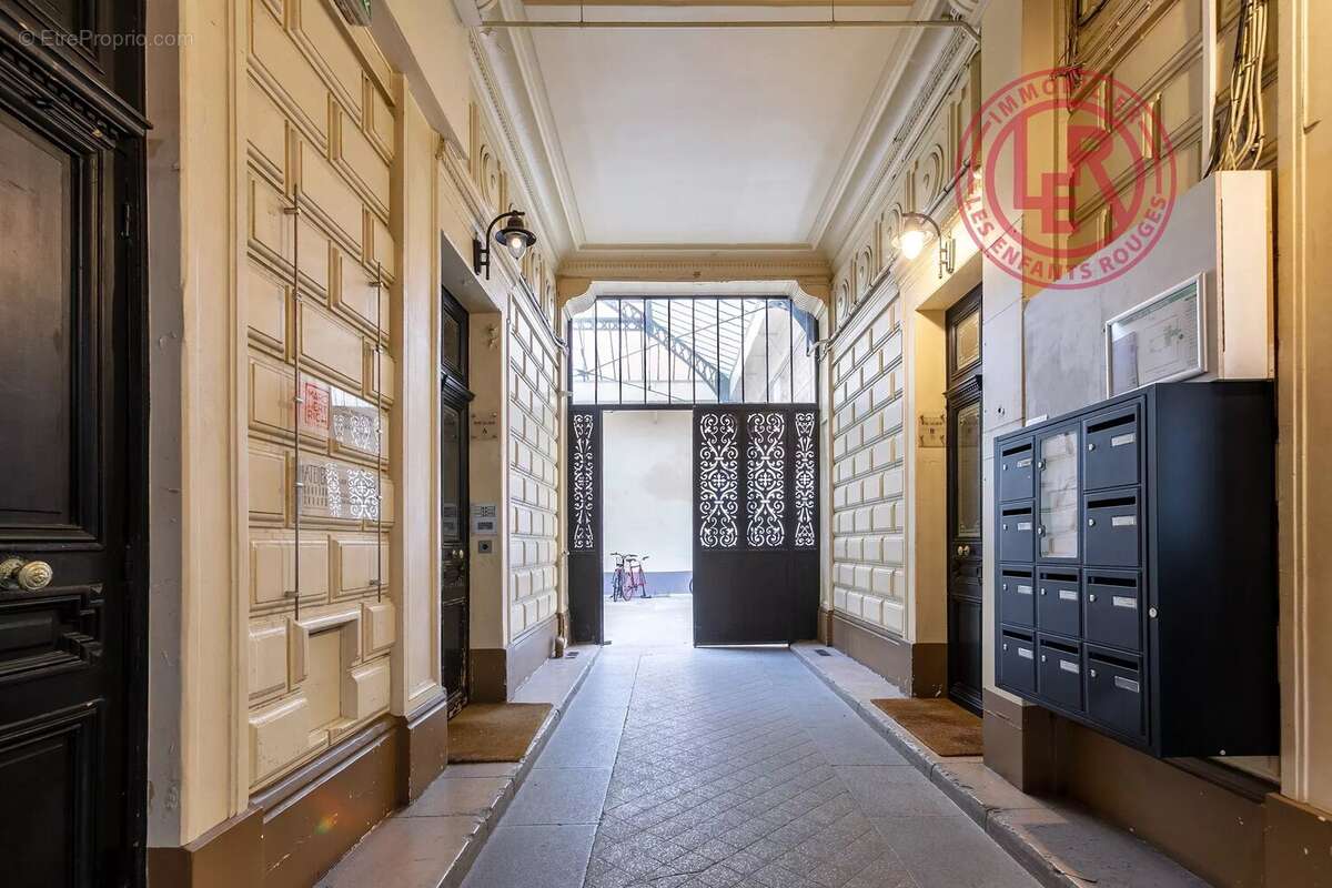 Appartement à PARIS-11E
