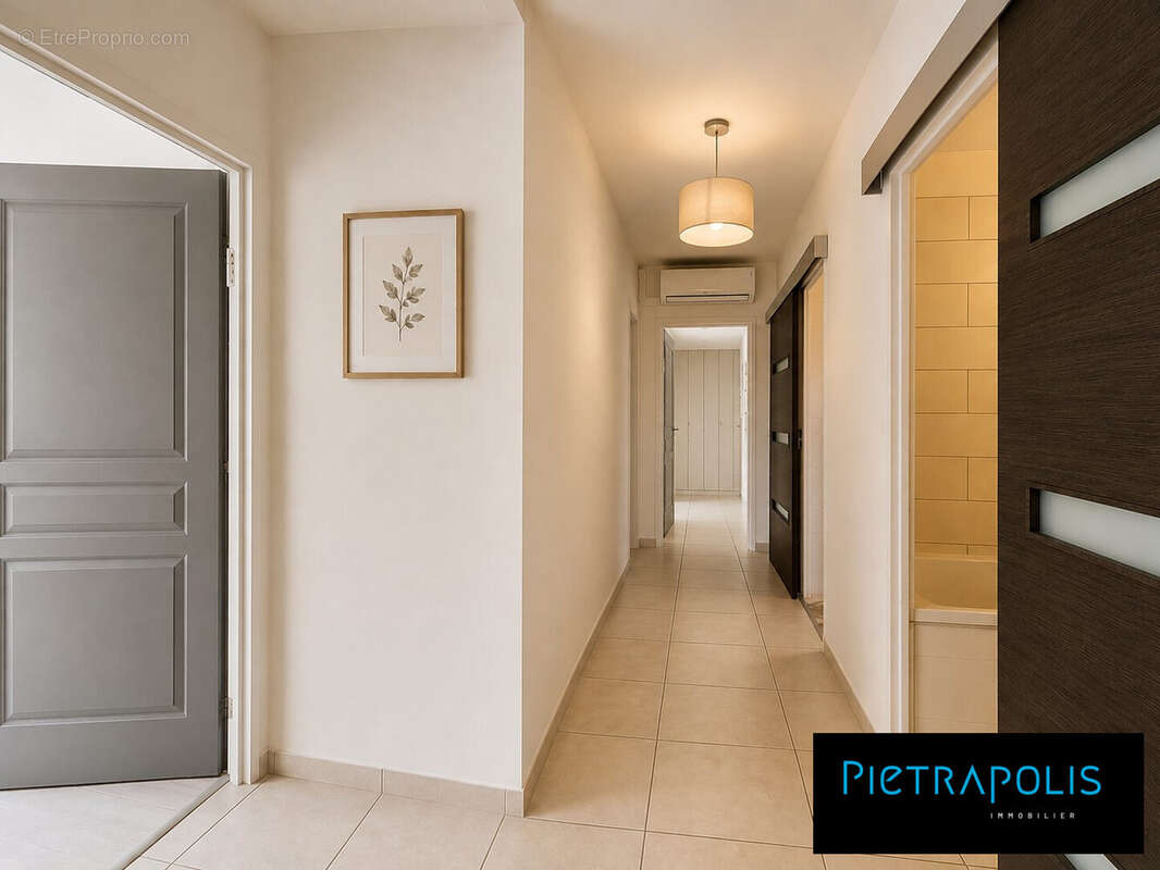Appartement à DECINES-CHARPIEU